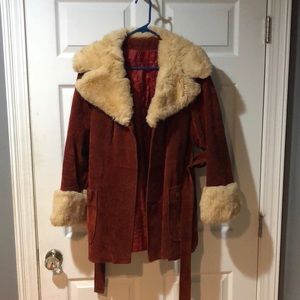 Vintage 70s coat. Faux fur trim  warm rust colored fabric.